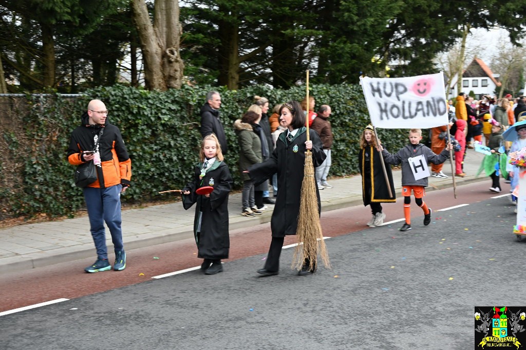 ../Images/Kinderoptocht 2025 015.jpg